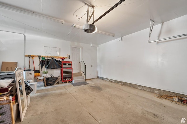 6721 S Costa Cv E, Cottonwood Heights, UT 84121 - garage with a garage door opener