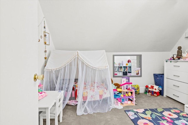 193 S Main E, Manti, UT 84642 - carpeted bedroom with vaulted ceiling