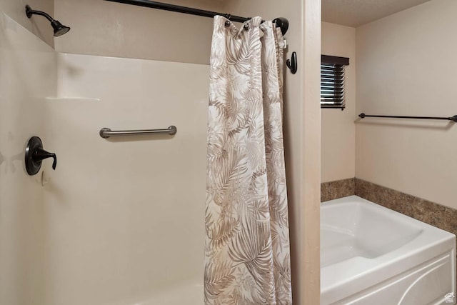 384 N 710 E, Salem, UT 84653 - full bathroom featuring a shower with curtain and a bath