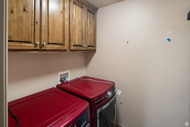 384 N 710 E, Salem, UT 84653 - laundry area featuring cabinet space and washer / clothes dryer