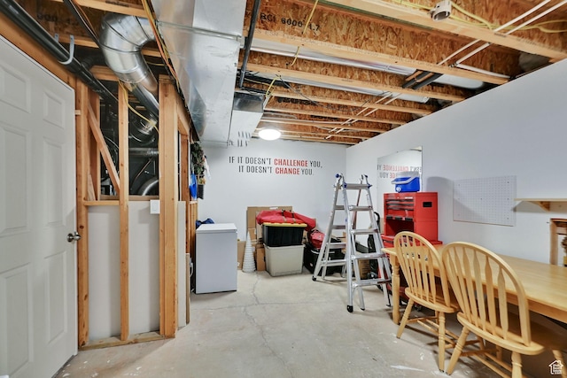 490 E 700 S Unit 514, Clearfield, UT 84015 - unfinished below grade area with refrigerator