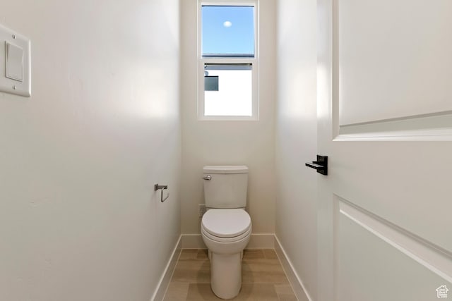4845 W 2020 S, Hurricane, UT 84737 - bathroom with baseboards and toilet