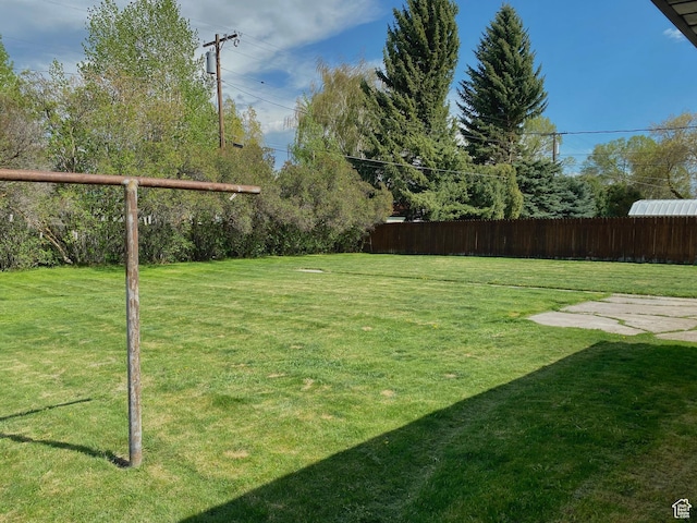 271 S Court St W, Soda Springs, ID 83276 - view of yard