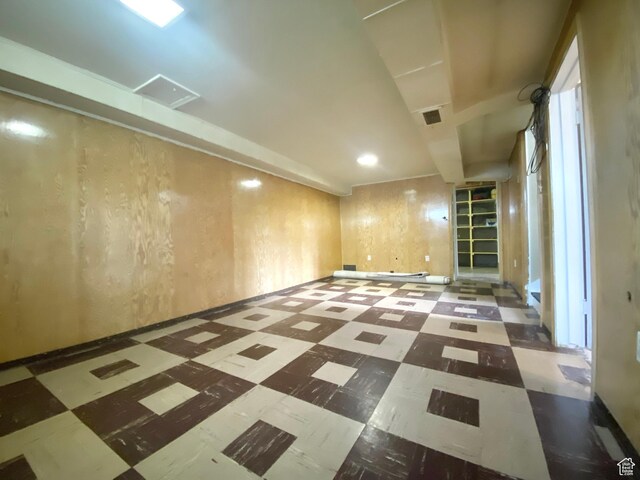 271 S Court St W, Soda Springs, ID 83276 - unfurnished room featuring tile patterned floors, recessed lighting, and baseboards