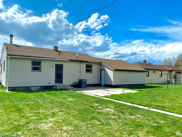 271 S Court St W, Soda Springs, ID 83276 - rear view of property with a chimney and a patio area