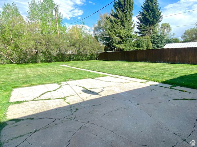 271 S Court St W, Soda Springs, ID 83276 - view of yard with a patio area