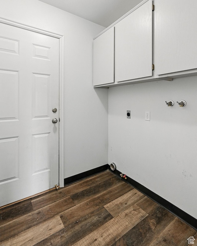 710 W 1350 S, Cedar City, UT 84720 - washroom featuring hookup for a gas dryer, cabinet space, dark wood-type flooring, electric dryer hookup, and hookup for a washing machine
