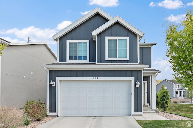895 S Brubaker Way, Santaquin, UT 84655 - traditional-style home with board and batten siding, concrete driveway, and a garage