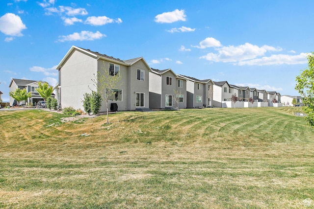 895 S Brubaker Way, Santaquin, UT 84655 - view of property's community with a residential view and a yard