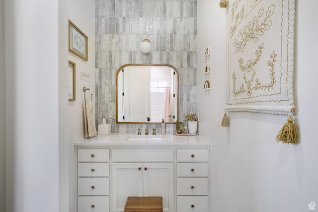 bathroom with vanity