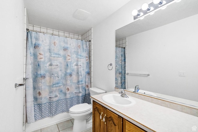 860 S 720 W, Glenwood, UT 84730 - full bathroom with toilet, tile patterned floors, vanity, and shower / tub combo