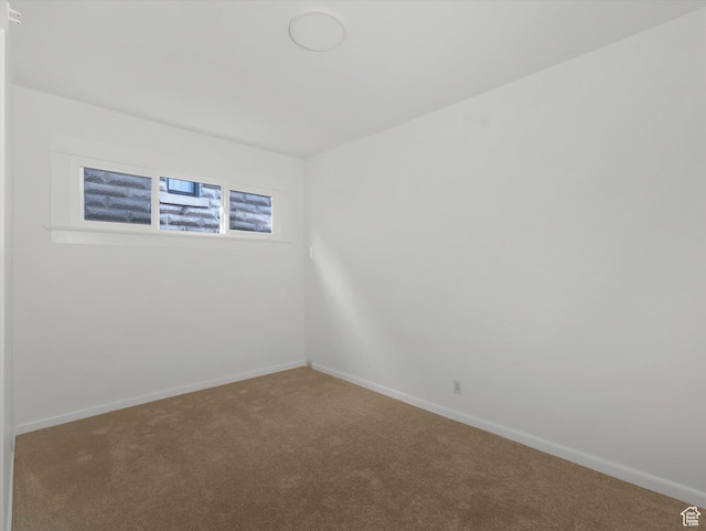 331 N K St, Salt Lake City, UT 84103 - unfurnished room with carpet flooring and baseboards