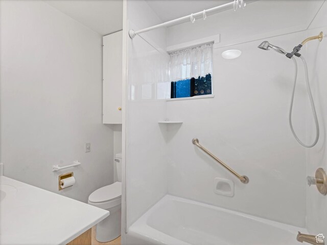 331 N K St, Salt Lake City, UT 84103 - bathroom featuring washtub / shower combination and toilet