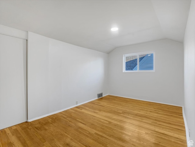 331 N K St, Salt Lake City, UT 84103 - bonus room featuring vaulted ceiling and light wood-style floors