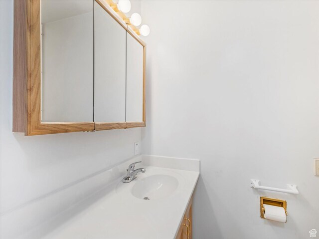 331 N K St, Salt Lake City, UT 84103 - bathroom featuring vanity
