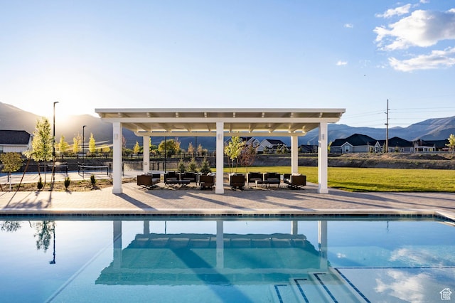 618 S Fox Den Rd Unit 2, Midway, UT 84049 - outdoor pool featuring a mountain view and a patio area