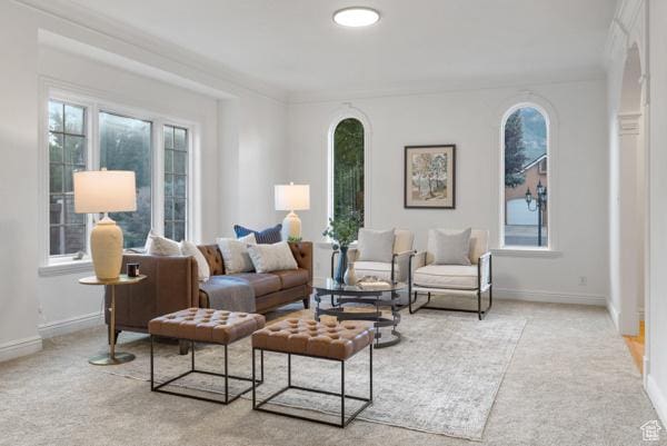 441 N Palisades Dr, Orem, UT 84097 - living area featuring arched walkways and carpet flooring