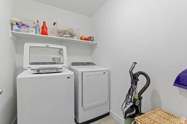 10243 S Silver Mine Rd W, South Jordan, UT 84009 - washroom featuring independent washer and dryer