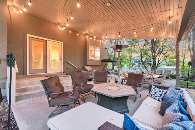 view of patio / terrace featuring an outdoor hangout area