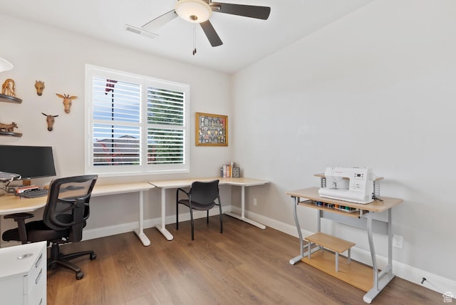 921 N Camino Pico N, Washington, UT 84780 - home office featuring wood finished floors, a ceiling fan, and baseboards