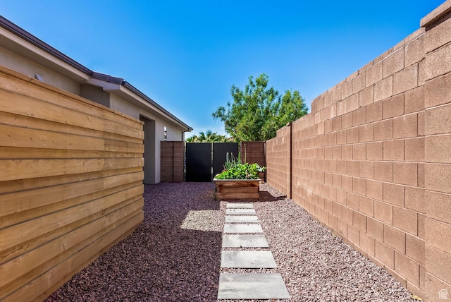 750 W 1860 N, Washington, UT 84780 - view of yard featuring fence