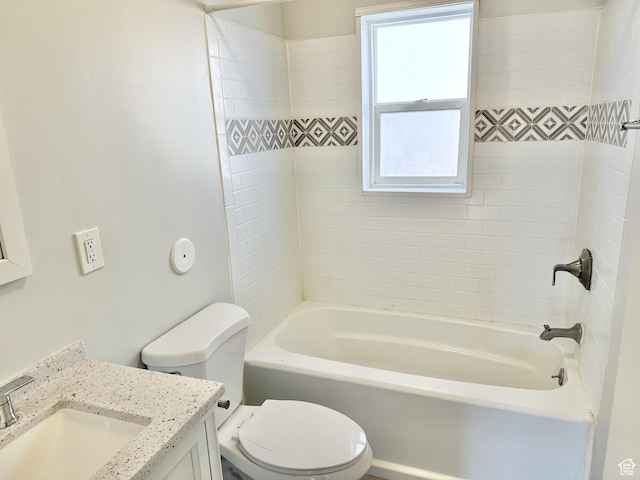 600 S Main St, Kaysville, UT 84037 - full bath featuring toilet, vanity, and tub / shower combination
