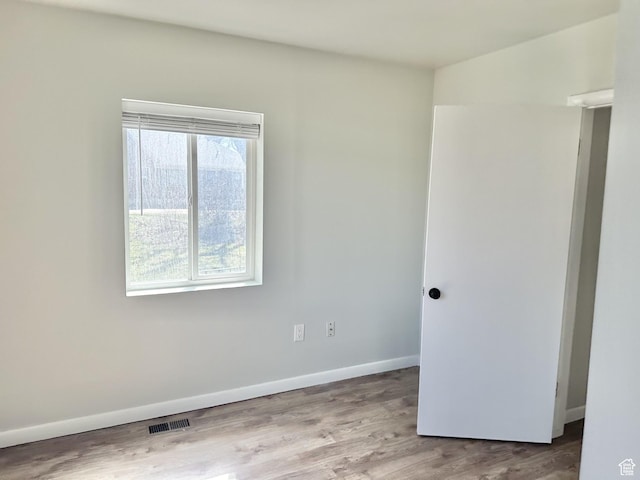 600 S Main St, Kaysville, UT 84037 - empty room featuring wood finished floors and baseboards