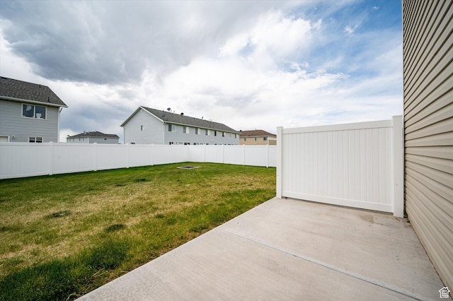 2460 W 450 N Unit 7, Tremonton, UT 84337 - view of yard with a patio