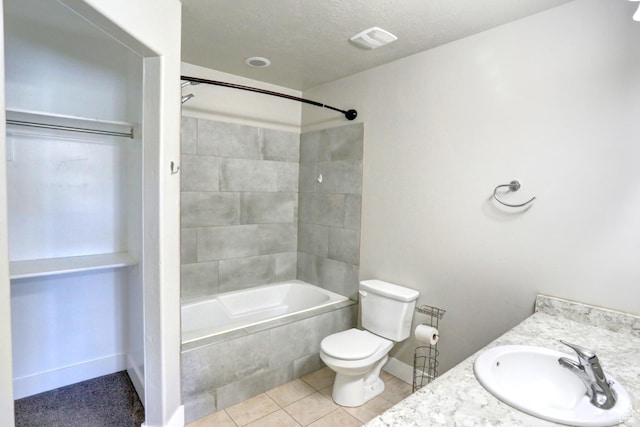 198 E 1430 S, Nephi, UT 84648 - full bathroom featuring a sink, tile patterned floors, toilet, baseboards, and tiled shower / bath