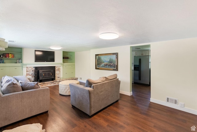 804 E 100 N, Logan, UT 84321 - living area featuring dark wood-style floors and baseboards