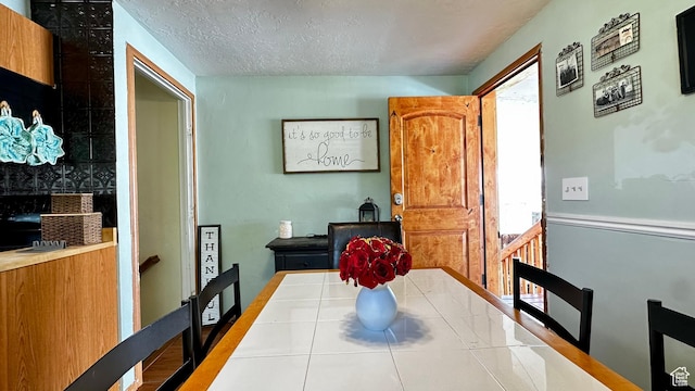 874 W 300 S, Vernal, UT 84078 - dining space featuring a textured ceiling