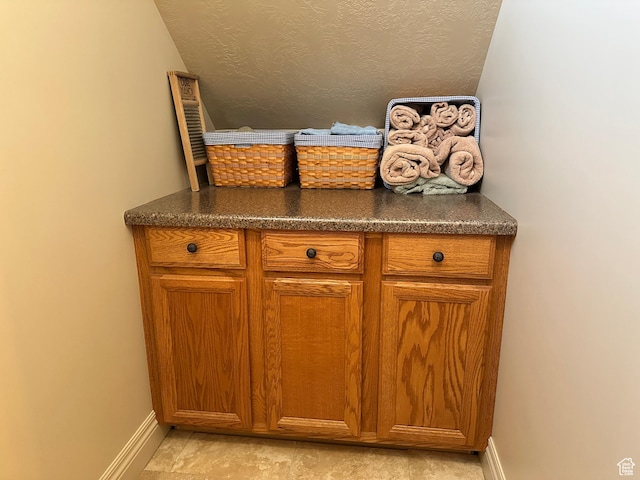 395 S 200 E, Willard, UT 84340 - detailed view of baseboards