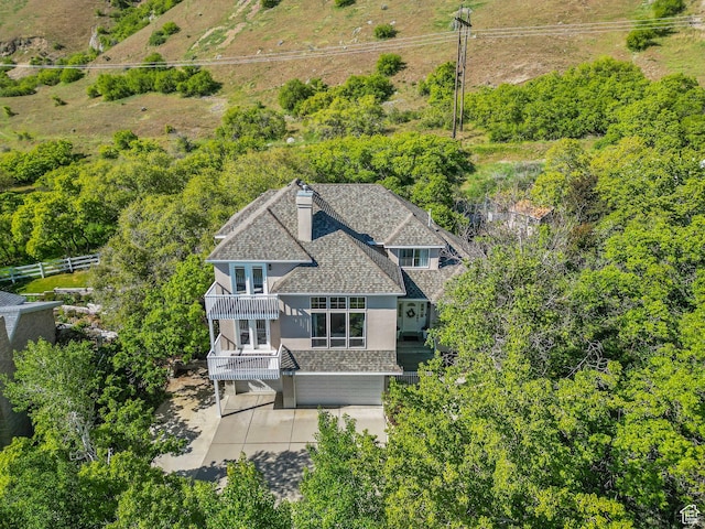 aerial view of property and surrounding area
