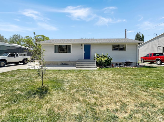 45 W 200 N, Castle Dale, UT 84513 - ranch-style house featuring a front lawn