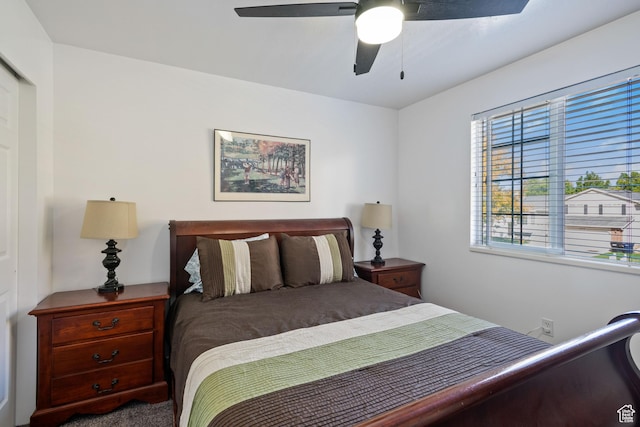 bedroom featuring a ceiling fan