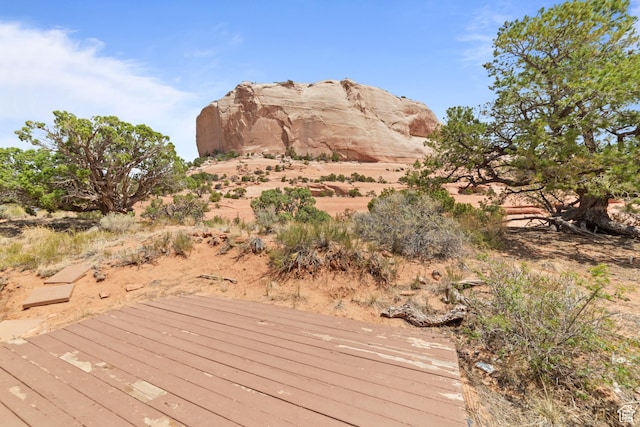 1 Pioneer Dr, La Sal, UT 84530 - view of mountain background