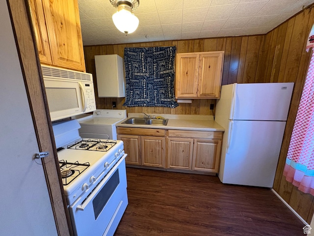297 E 470 S, Salina, UT 84654 - kitchen featuring white appliances, washer / dryer, a sink, wood walls, and light countertops