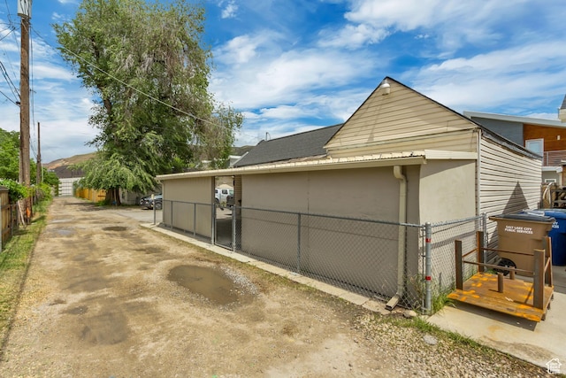 458 N Erie St W, Salt Lake City, UT 84116 - garage with fence