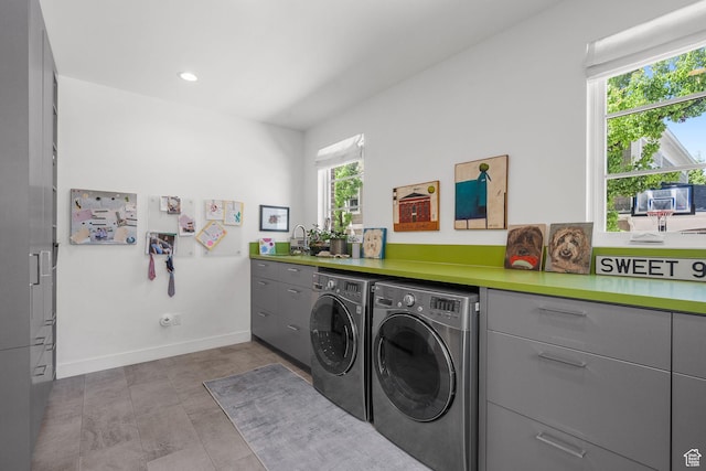 1863 E Hubbard Ave, Salt Lake City, UT 84108 - laundry area featuring washing machine and clothes dryer, baseboards, recessed lighting, and a sink