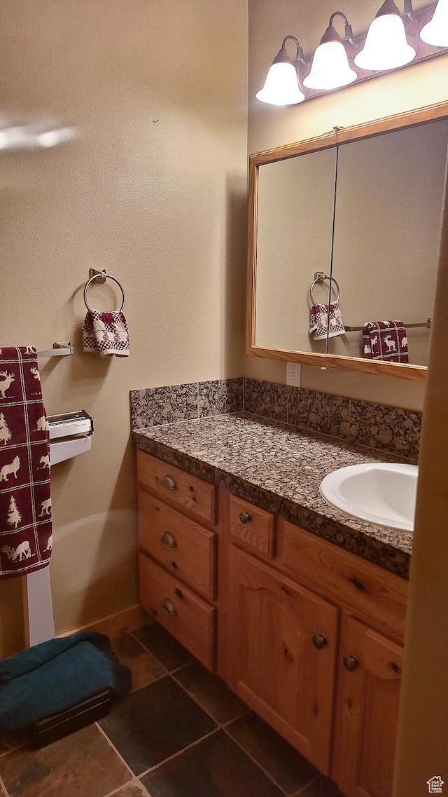897 E Cocks Comb Dr, Teasdale, UT 84773 - photo 32