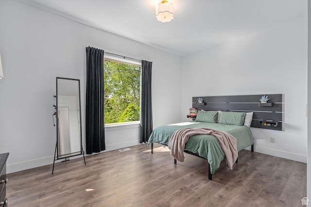 8 Snow Forest Cv, Sandy, UT 84092 - bedroom with wood finished floors and baseboards