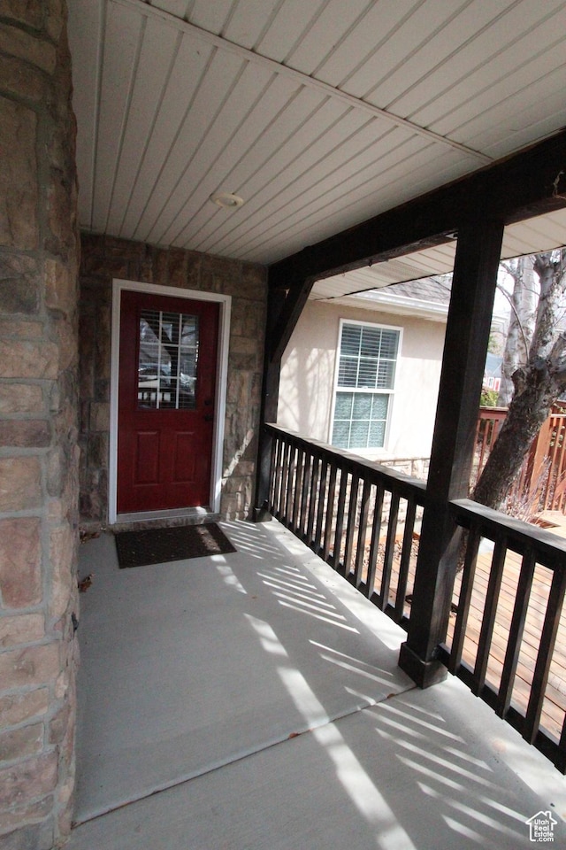 463 E 200 N, Mapleton, UT 84664 - view of exterior entry featuring stone siding and stucco siding