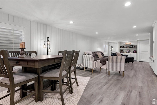 10539 S Haven View Ct W, South Jordan, UT 84095 - dining area with recessed lighting and light wood finished floors