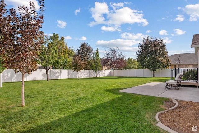 10539 S Haven View Ct W, South Jordan, UT 84095 - view of yard with a patio area
