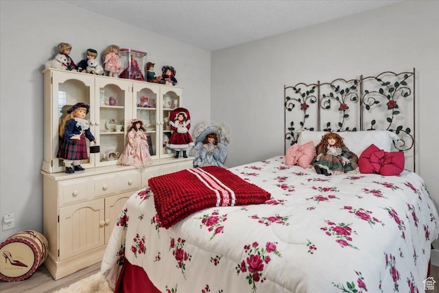 10539 S Haven View Ct W, South Jordan, UT 84095 - bedroom featuring light wood-style floors