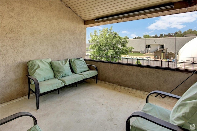 5812 Club View Ln, South Ogden, UT 84405 - view of balcony