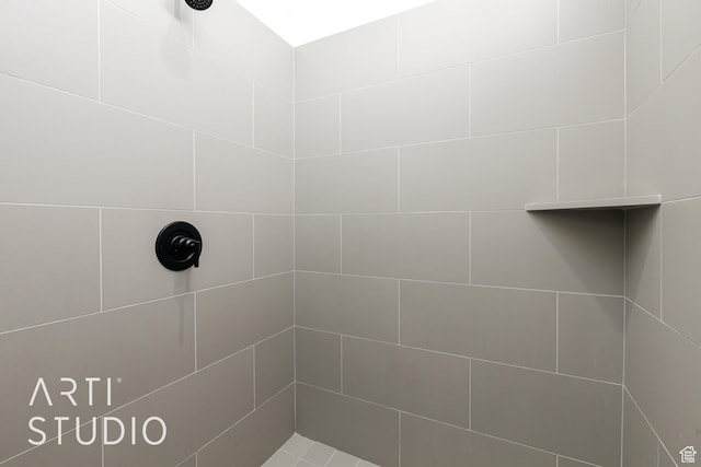 3551 E 3050th St S, St George, UT 84790 - bathroom with a tile shower