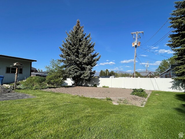 15 E Main, Wellsville, UT 84339 - view of yard