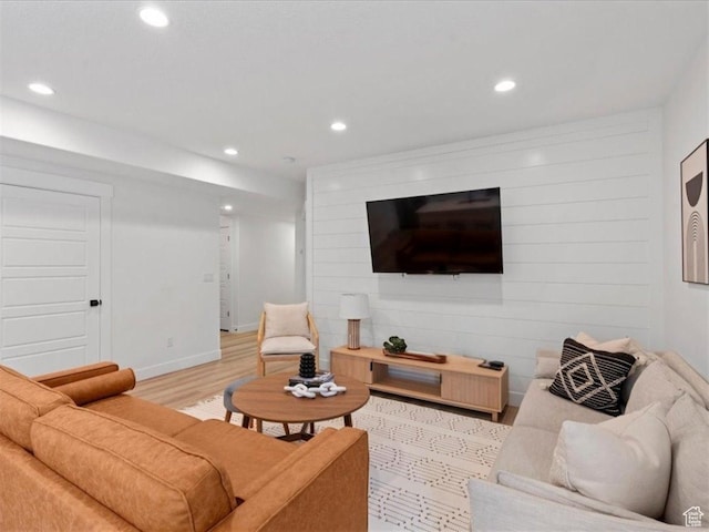 13741 S 3870 W, Riverton, UT 84065 - living area with light wood finished floors, recessed lighting, and baseboards
