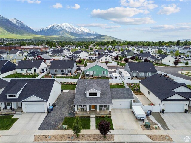 40 E 920 N, Santaquin, UT 84655 - aerial perspective of suburban area with mountains